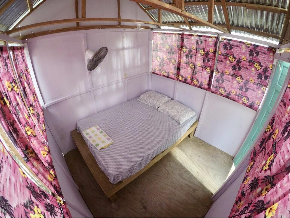 Caye Corker Tropical Oasis旅舍 外观 照片
